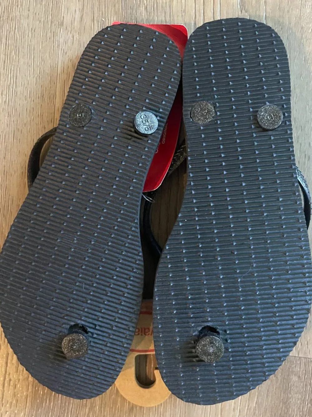 NWT! Havaianas Women's Black Gold Flip-Flop Sandals 6W Beach Resort!